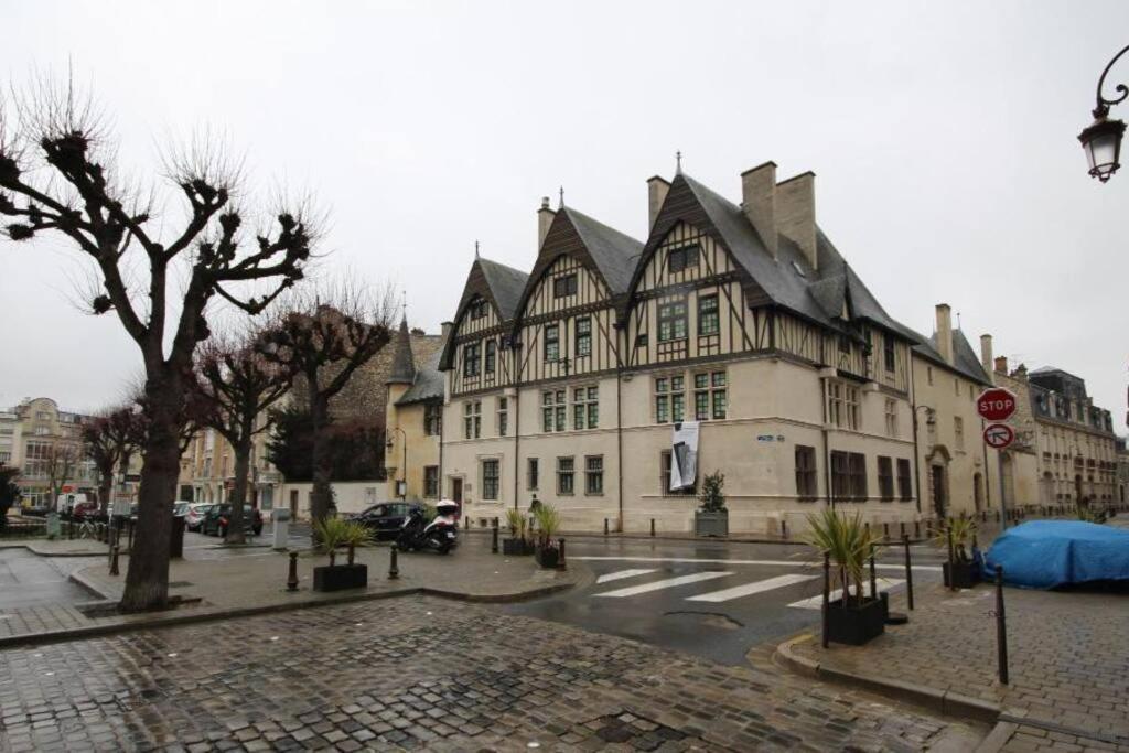 Bulle, Vue Cathedrale Incroyable Apartment Reims Exterior photo